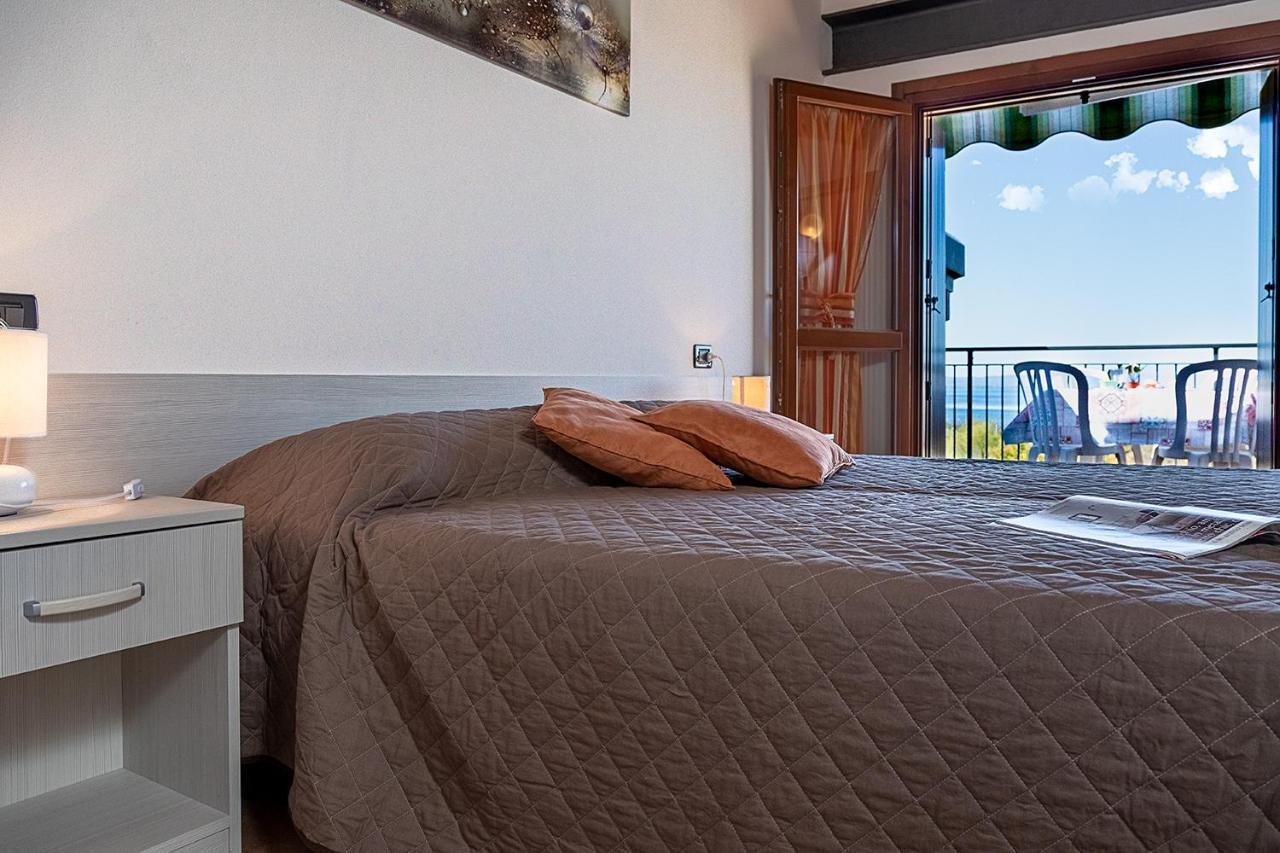 Apartments Eden - Regarda Travel Lazise Kültér fotó
