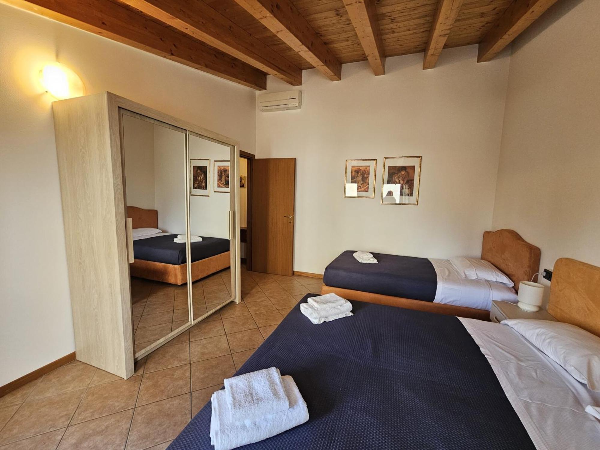 Apartments Eden - Regarda Travel Lazise Kültér fotó